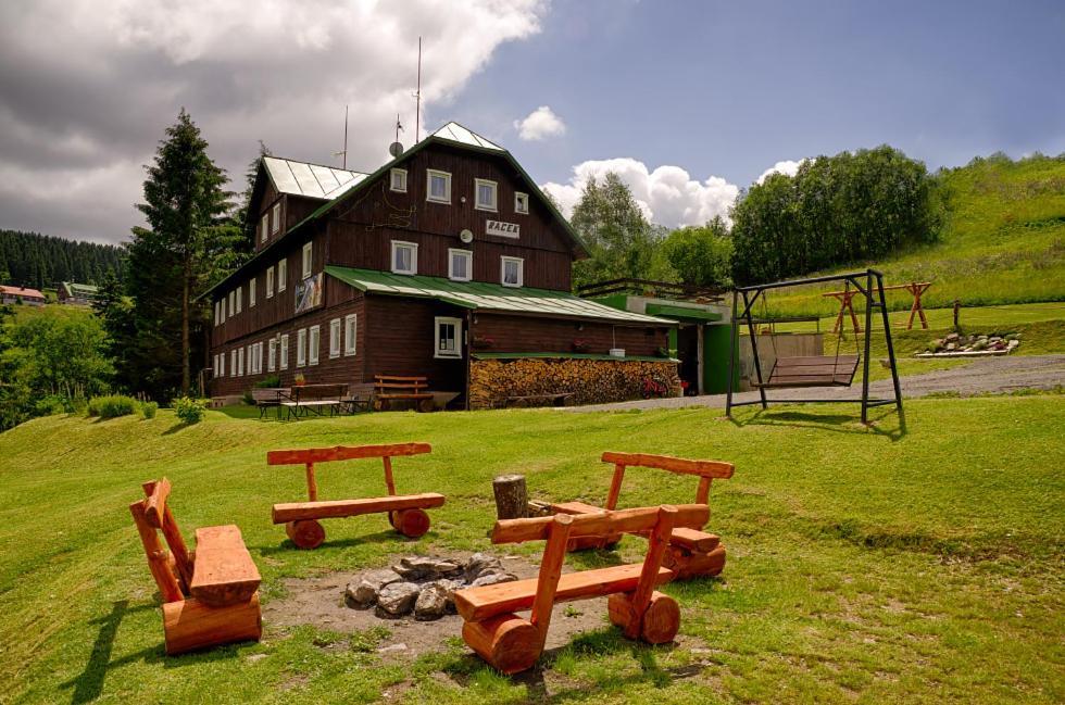 Villa Bouda Racek Pec pod Sněžkou Exterior foto
